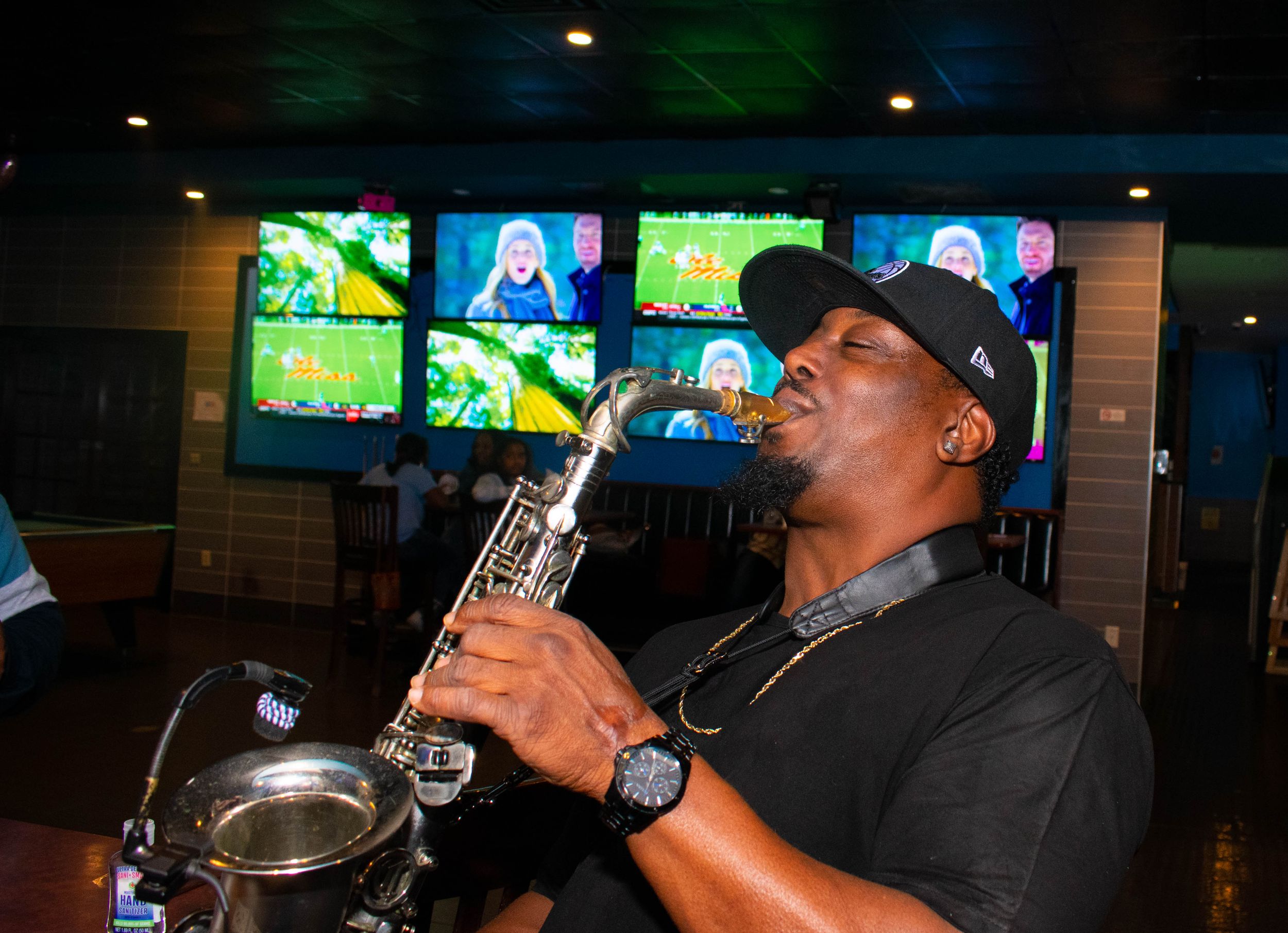Shableek Professional Jazz Saxophonist