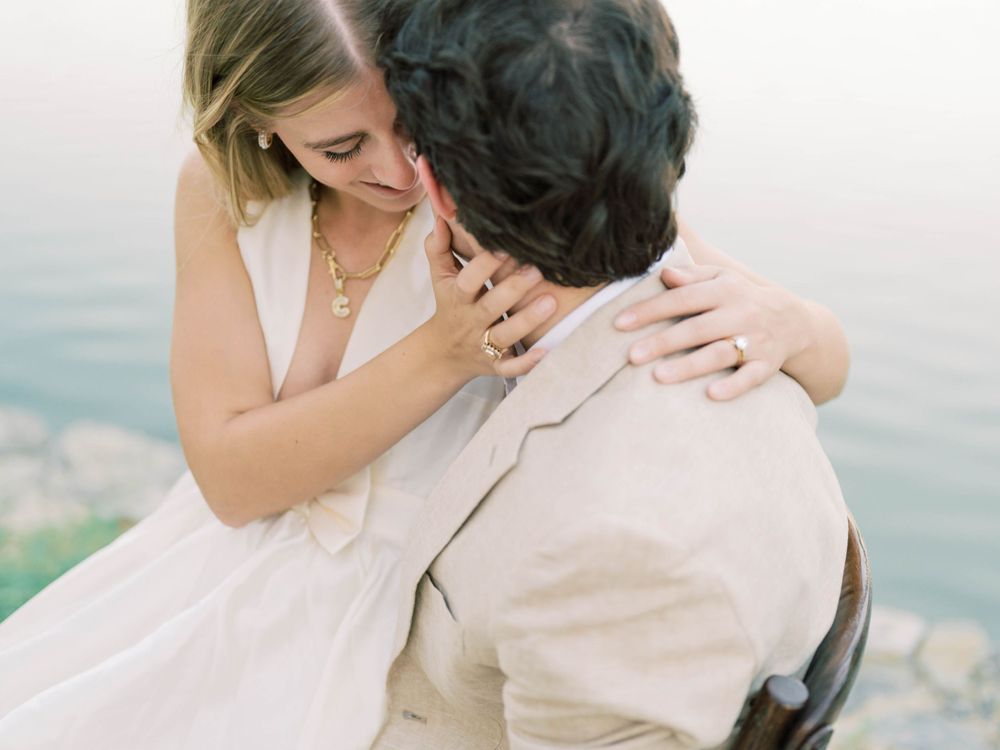 lakeside engagement session