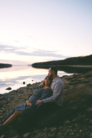 maternity session on film springfield missouri
