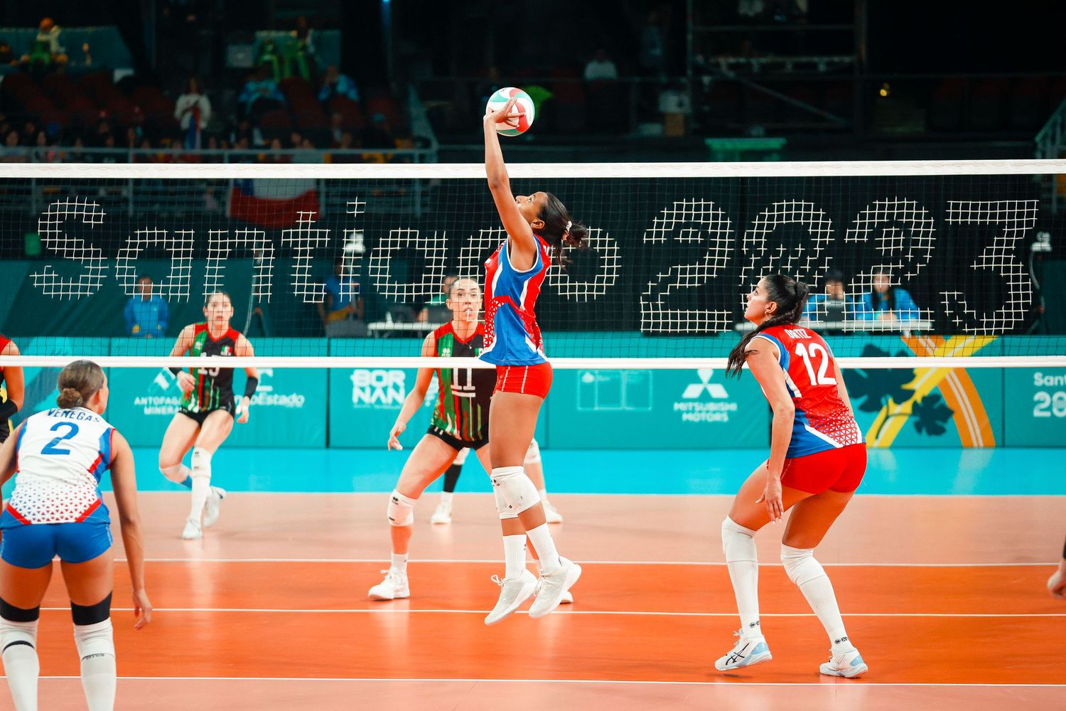 Wilmarie Rivera, setter for the Puerto Rico National Team, will participate in the Pan American Games Santiago 2023.