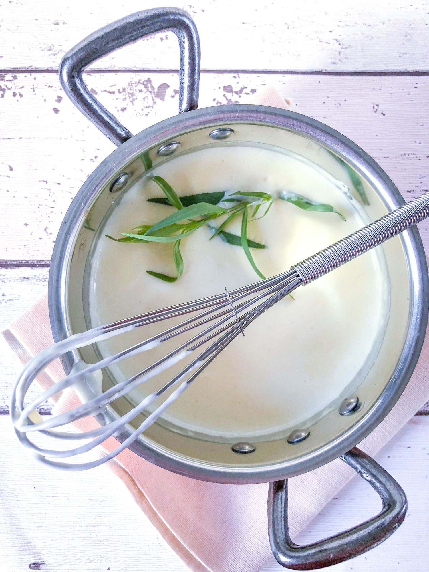 Bèchamel Sauce - Photo by © Reka Csulak