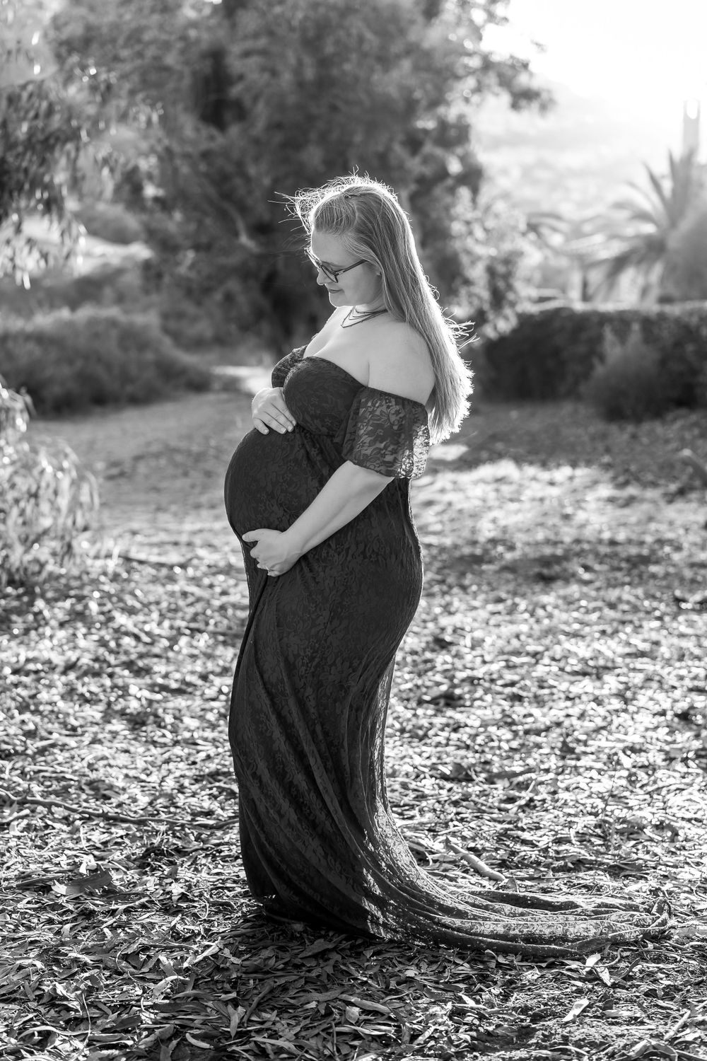 Rachel Aranico Photography, Maternity Photo Session, Mama with Baby Bump