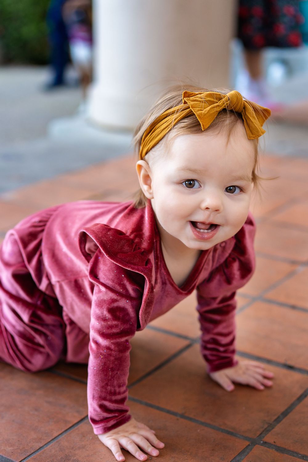 Rachel Aranico Photography, Baby crawling