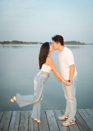 san antonio young couple engagement shoot