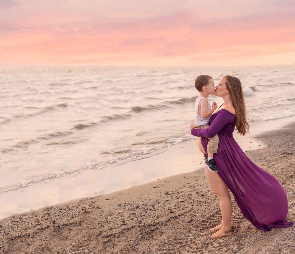 buffalo maternity photographer, maternity photographer buffalo ny, woodlawn beach maternity photos