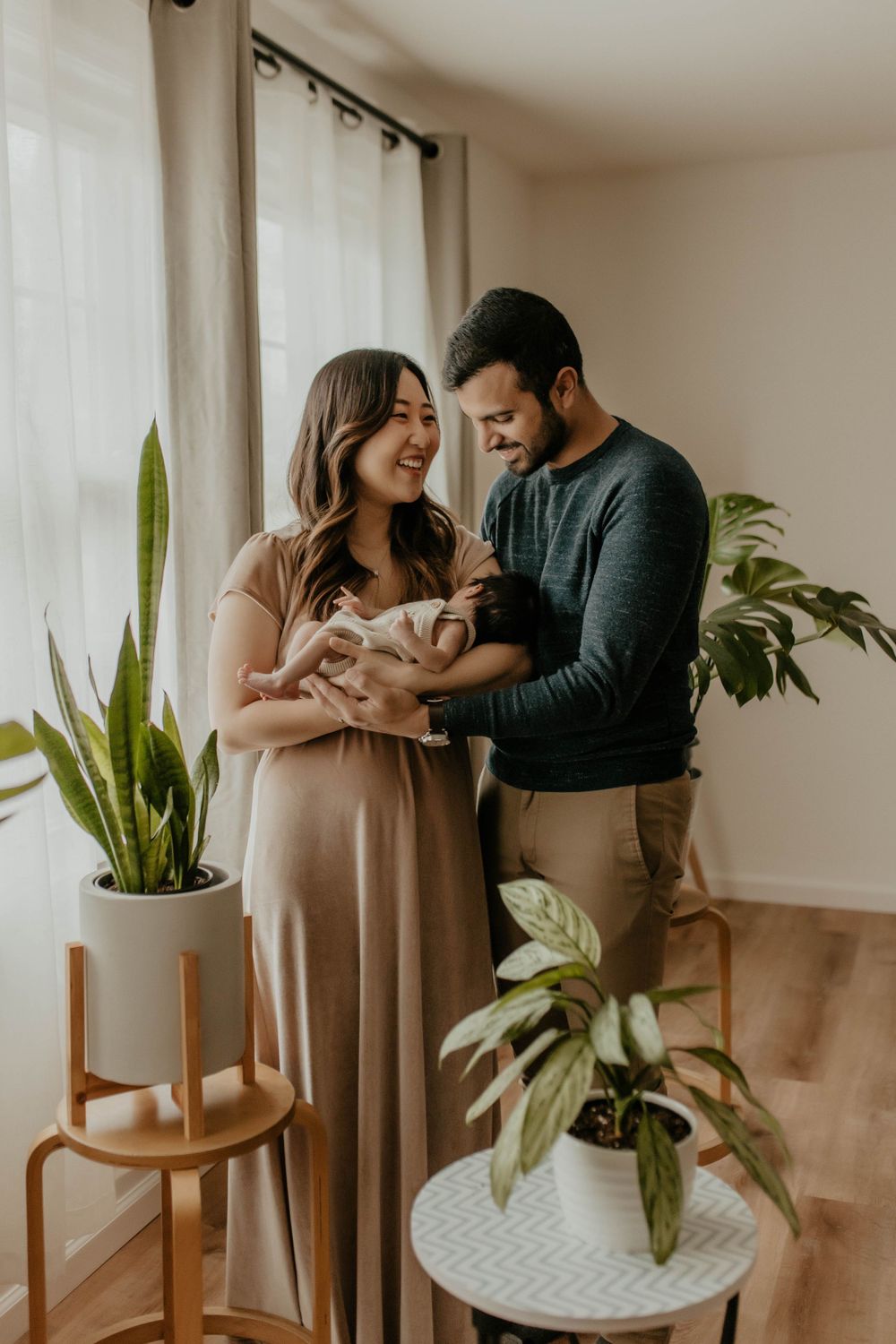 in home newborn photography session, nj newborn photographer, photographer near me