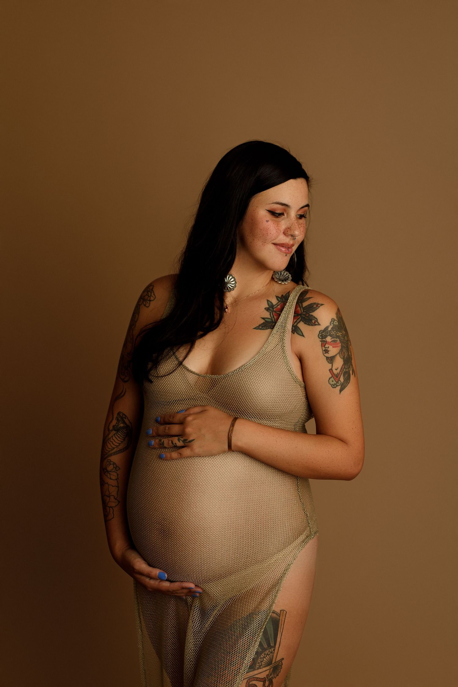 Wichita maternity photographer, pregnancy photoshoot near me, maternity photography in Wichita