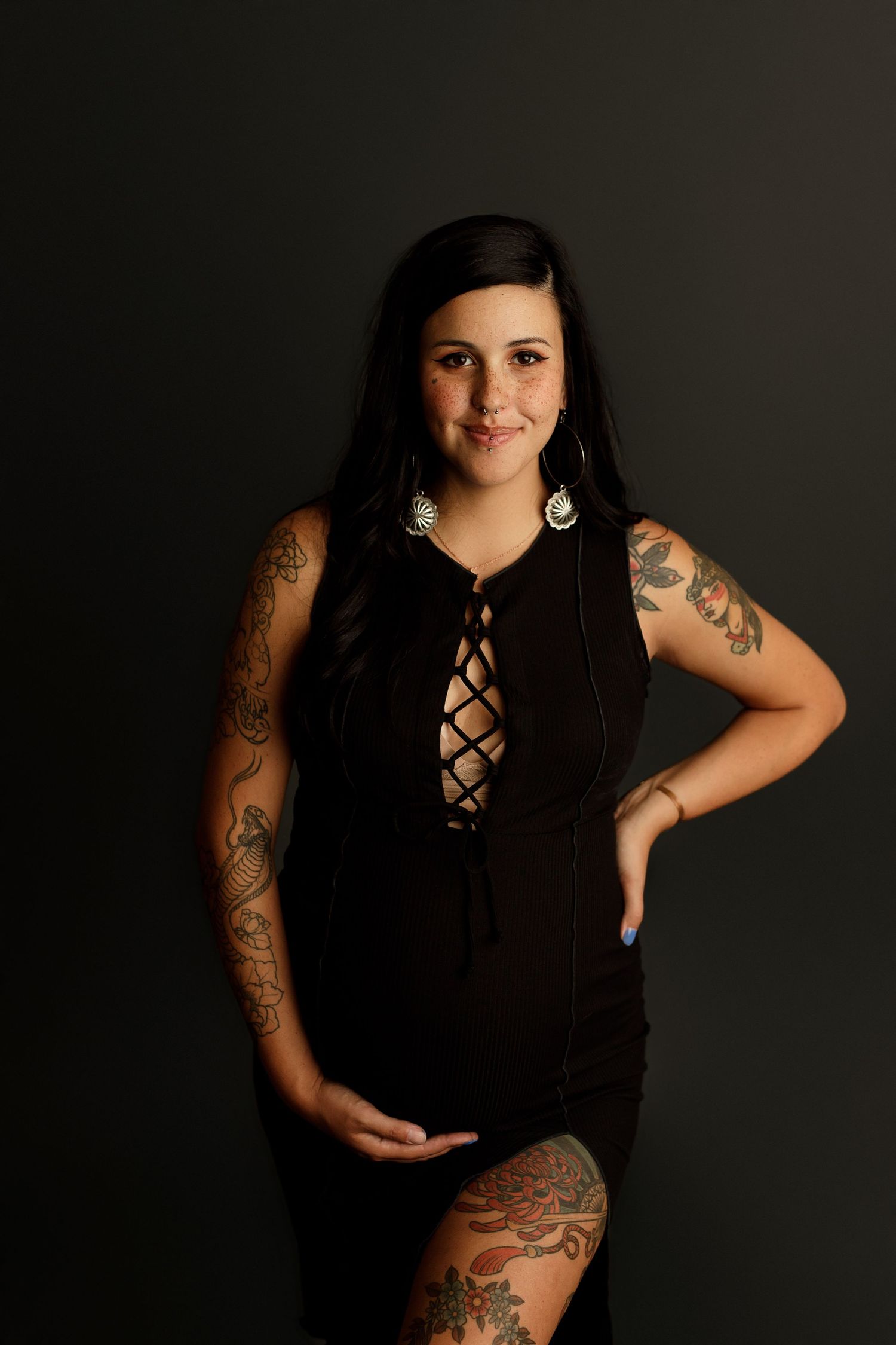 Wichita maternity photographer, pregnancy photoshoot near me, maternity photography in Wichita