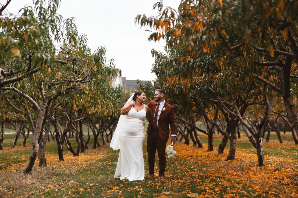 moores orchard fall wedding engagement session