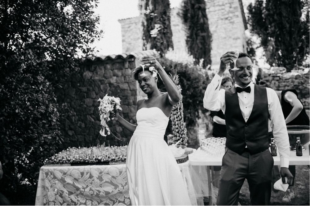 Photographie & Moi vous offre des photos de mariage authentiques et pleines de vie, capturées avec soin par La Belle Photo by Amin.