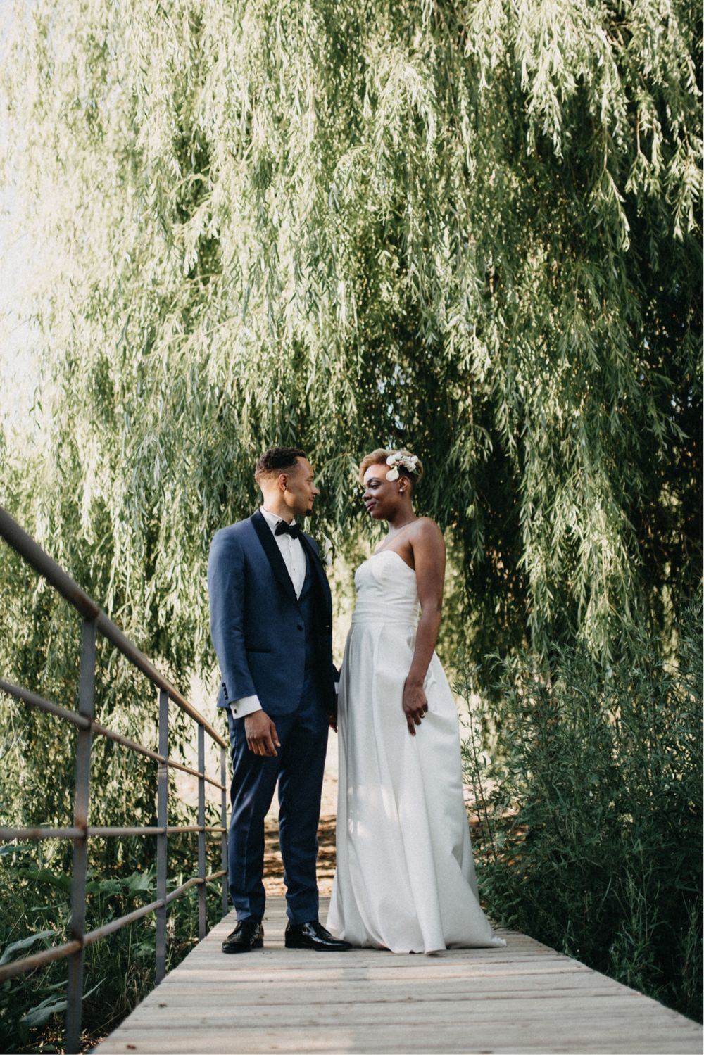 Photographie & Moi vous offre des photos de mariage authentiques et pleines de vie, capturées avec soin par La Belle Photo by Amin.