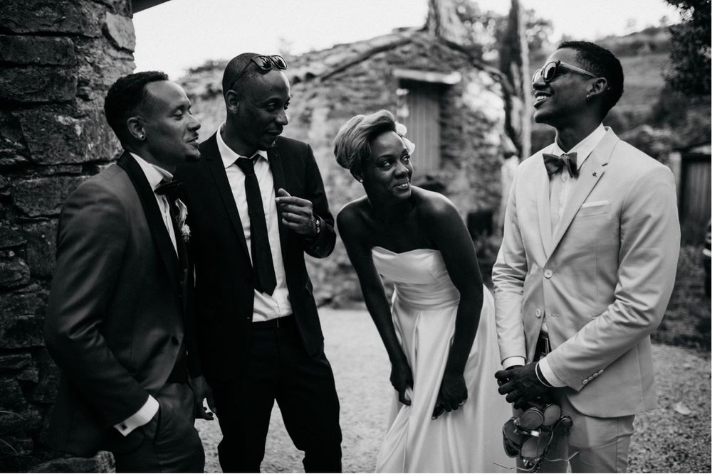 Photographie & Moi vous offre des photos de mariage authentiques et pleines de vie, capturées avec soin par La Belle Photo by Amin.