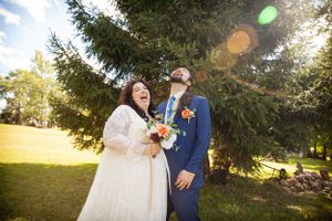 Elopement Photographer in Cleveland Ohio, Backyard Wedding by Youngstown Wedding Photographer