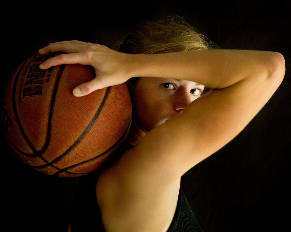 Athletic senior portrait with basketball