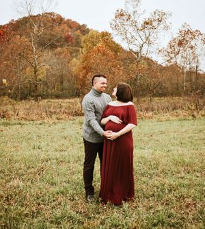 Ohio expecting maternity photo session