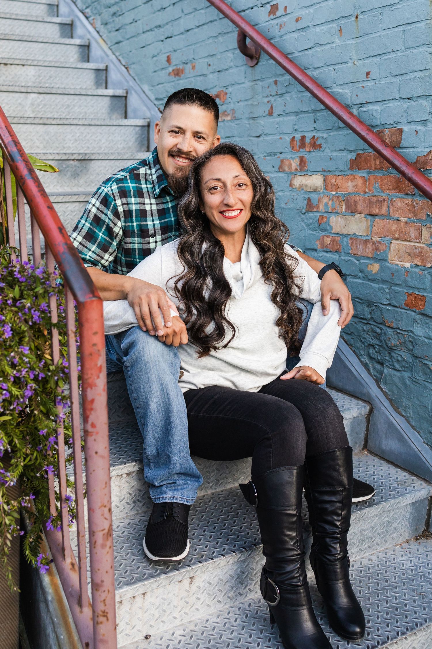 mexican couple in south chicago suburbs by CLW Photography