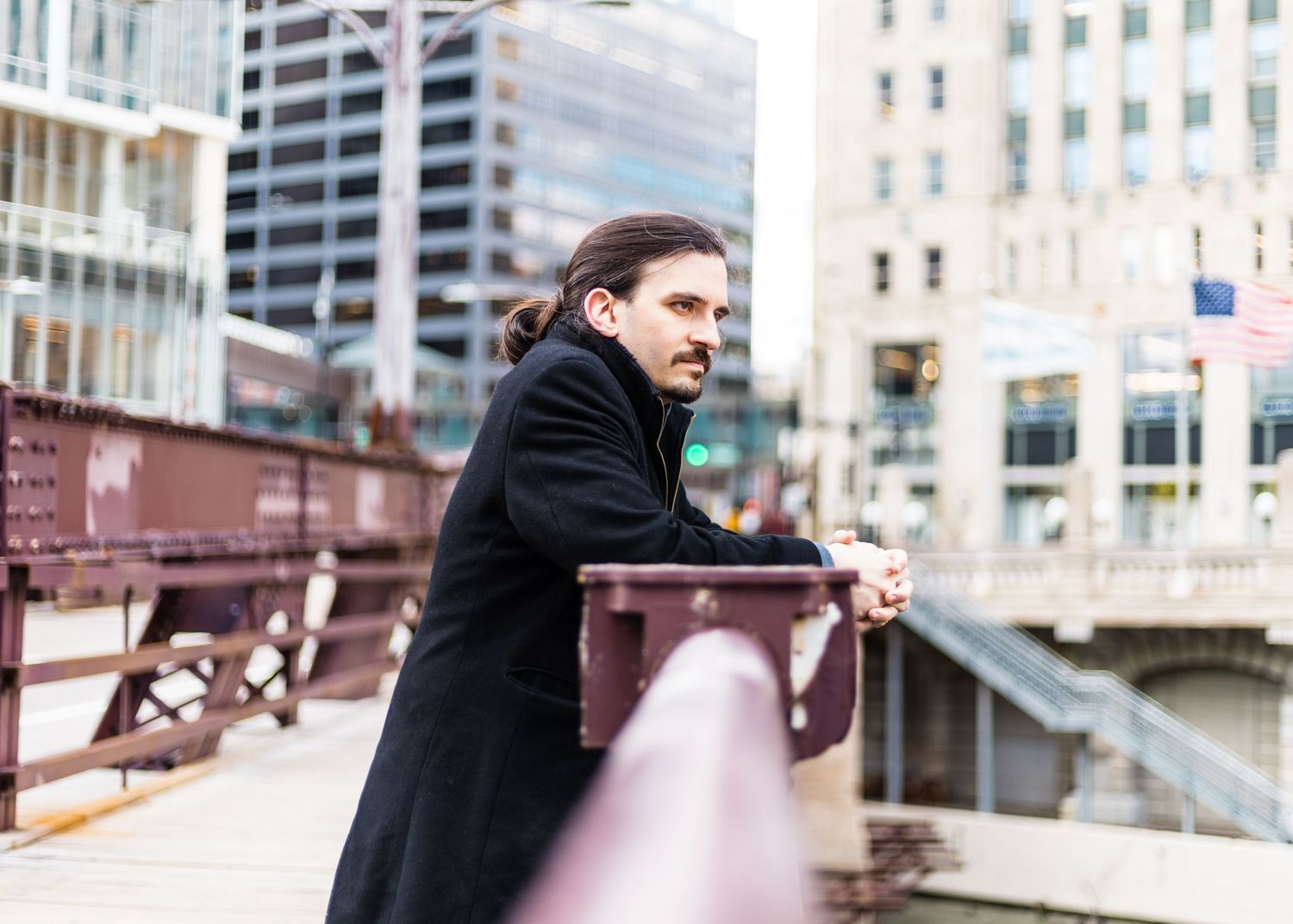 engineer in chicago on bridge by CLW Photography