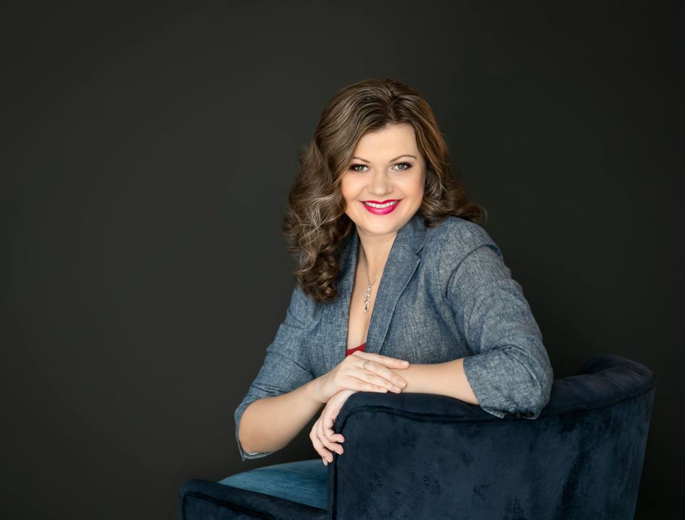 Modern headshot and branding portrait by Imageana in Bradenton-Sarasota — professional, polished, and full of personality.