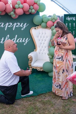 El Paso, Tx Event Photographer  Promposal | Proposal | Surprise Party | Balloon Garland