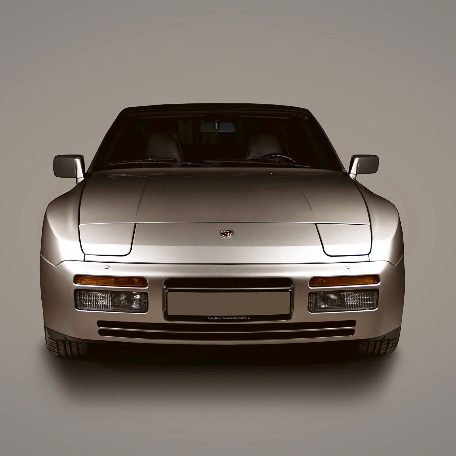 Porsche 922 S2 in Leinen Metallic von vorn