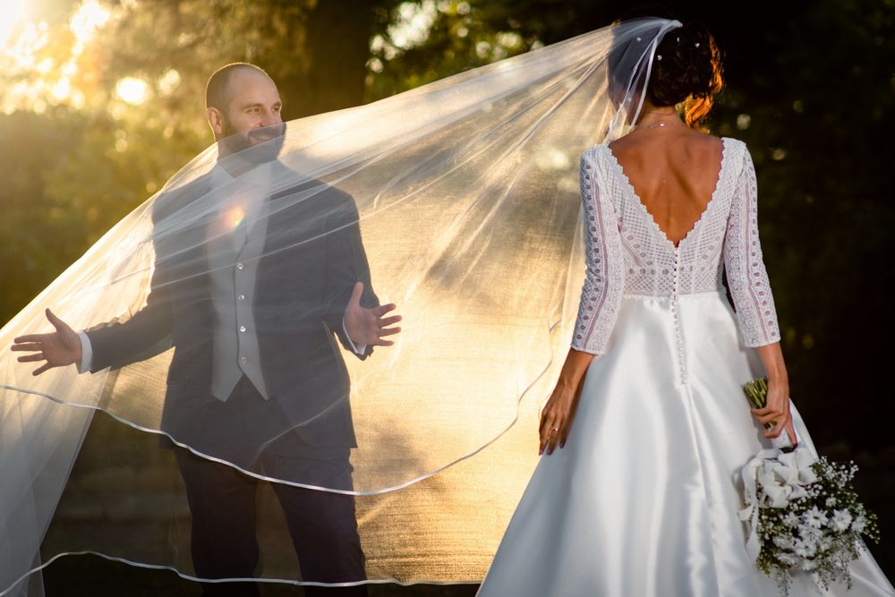 ritratto sposi  nel parco