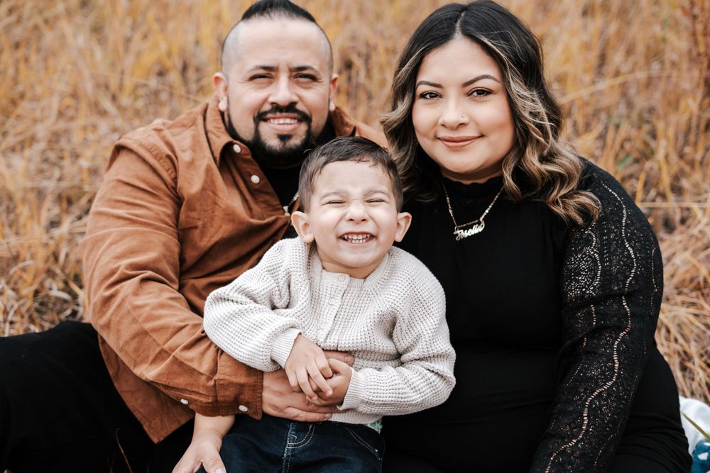 JUVE- Saint Paul & Minneapolis Senior Portrait and Wedding Photographer, Hairstylist, and Makeup Artist