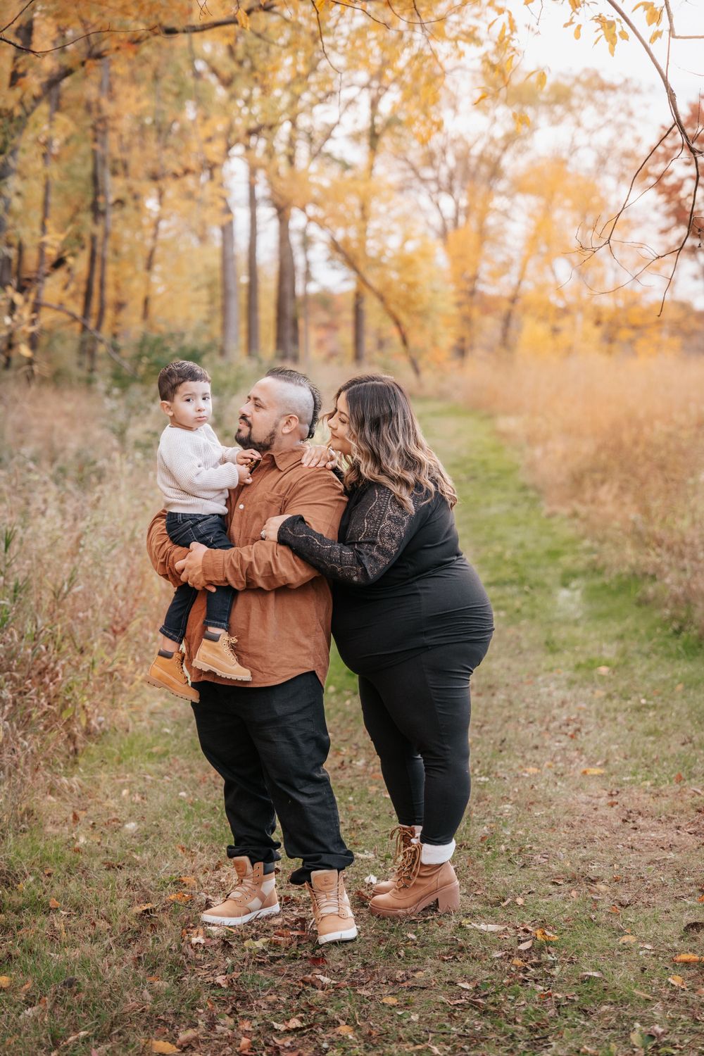 JUVE- Saint Paul & Minneapolis Senior Portrait and Wedding Photographer, Hairstylist, and Makeup Artist