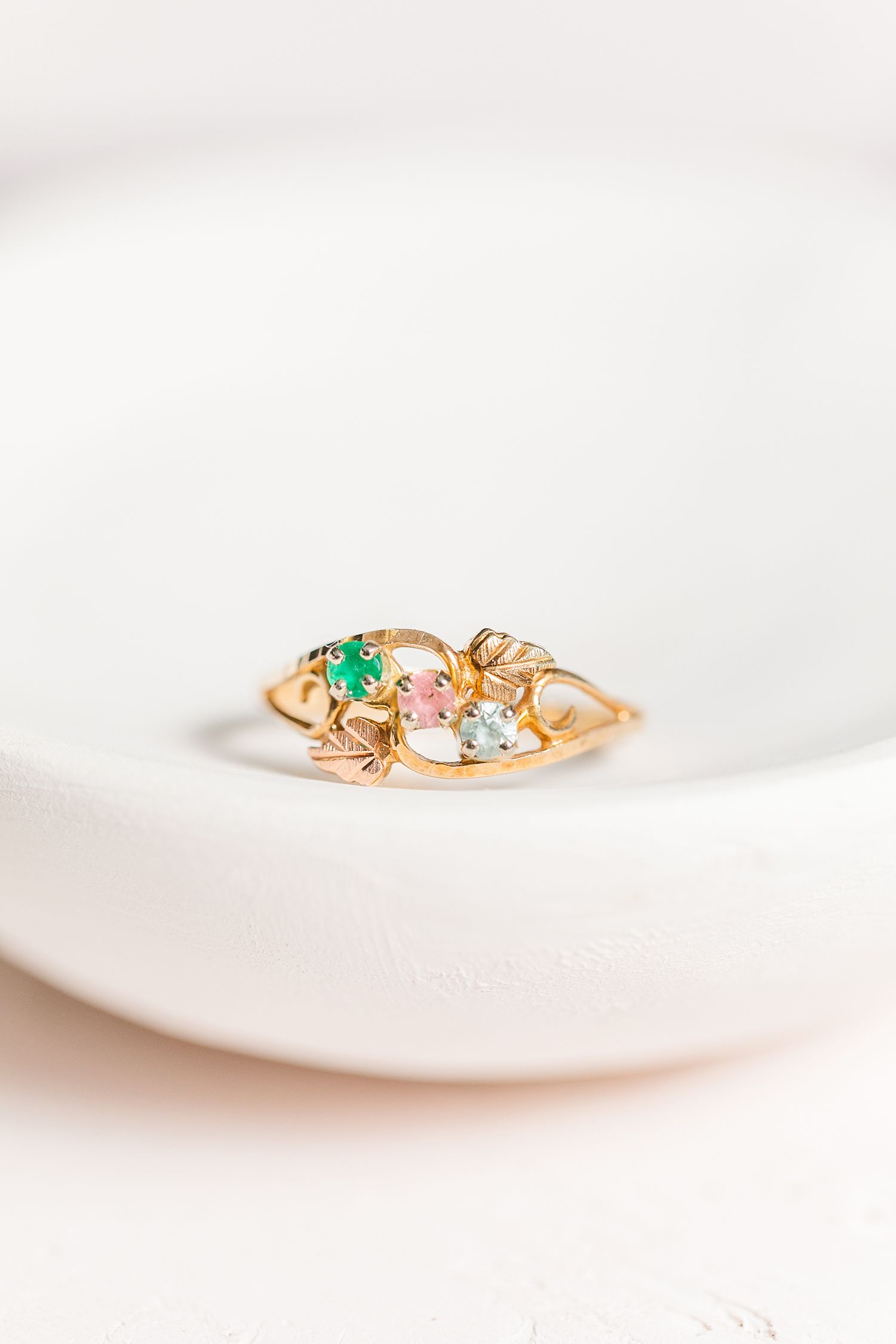 bride wedding ring