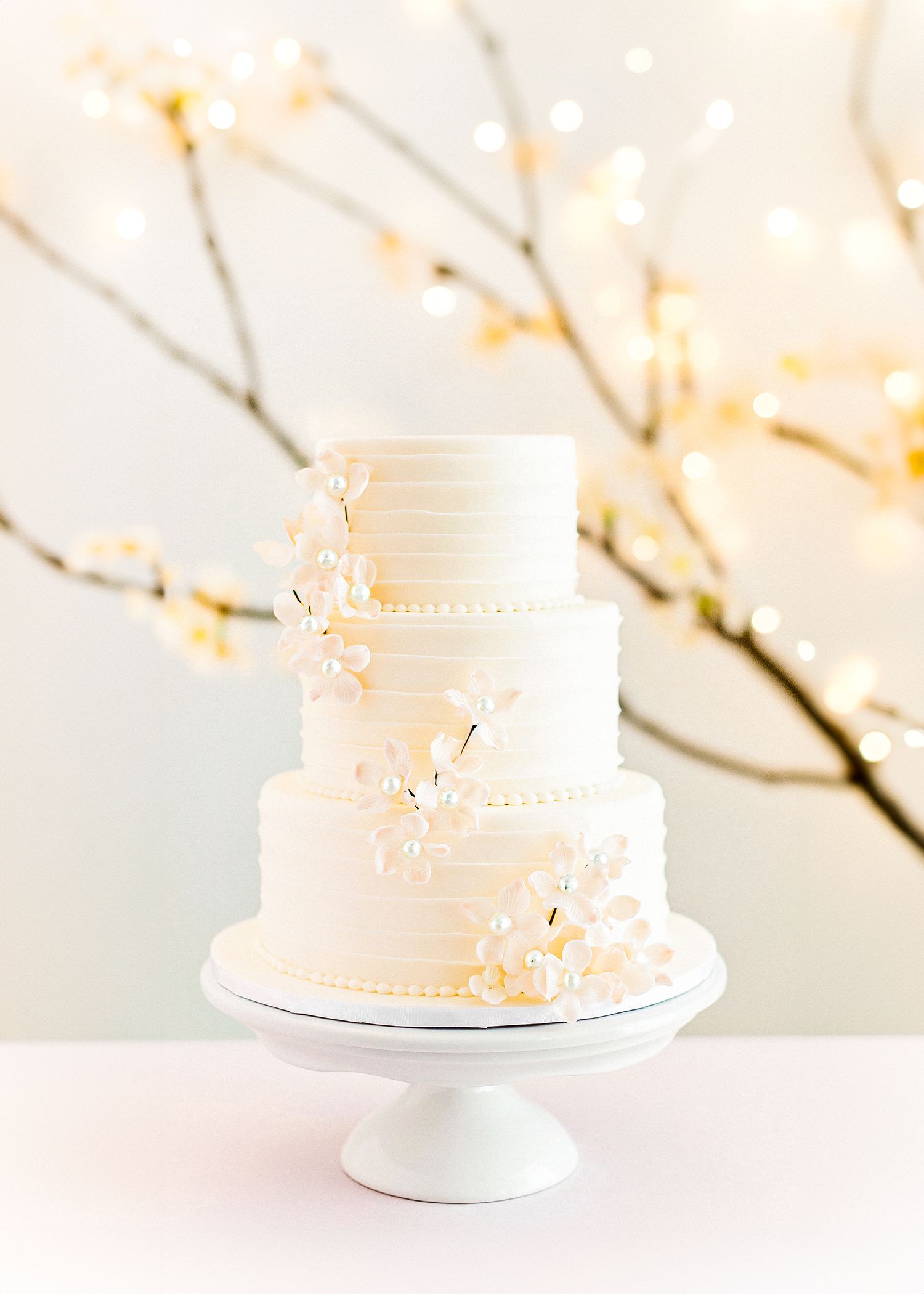 wedding cake photo