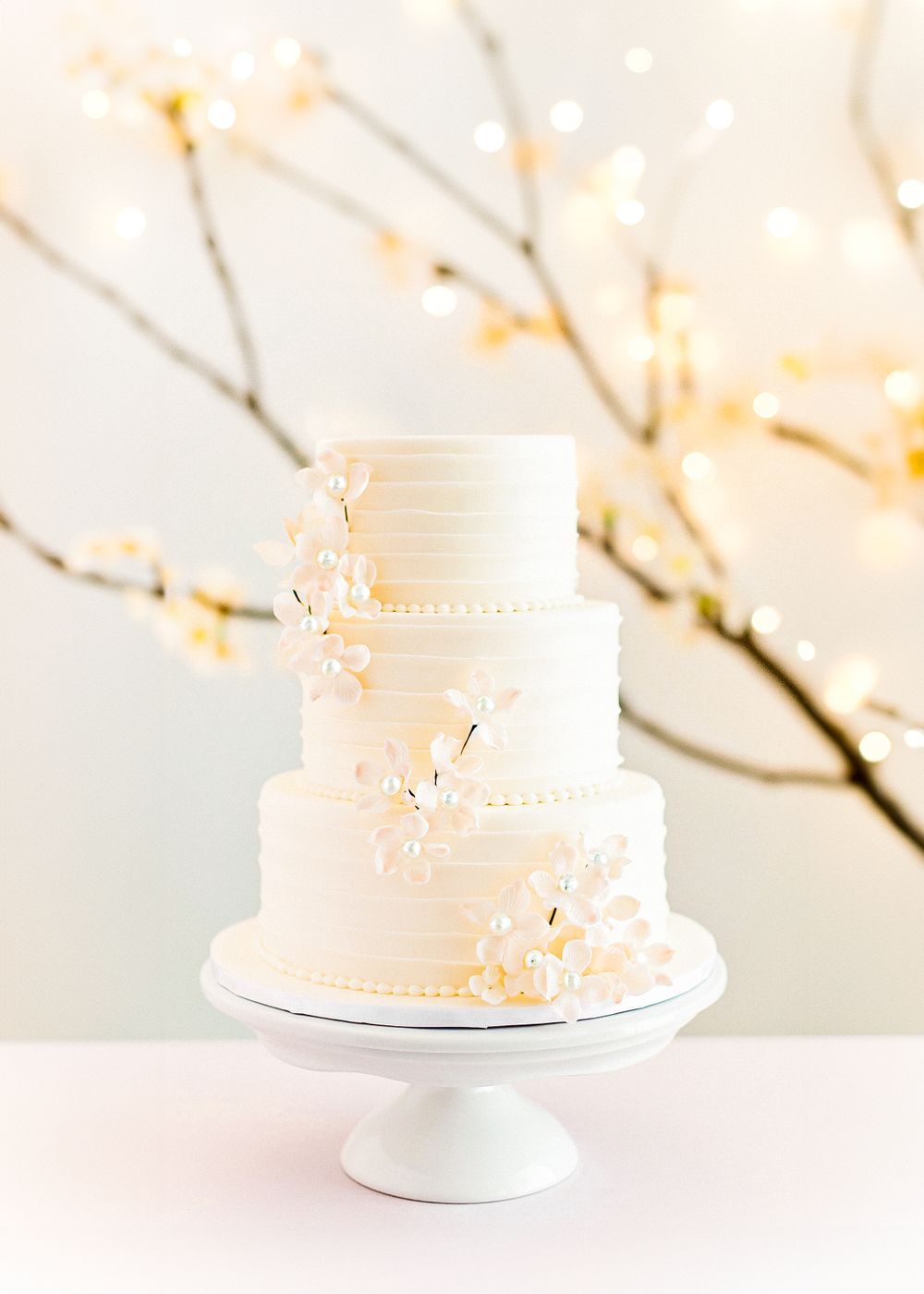 wedding cake photo