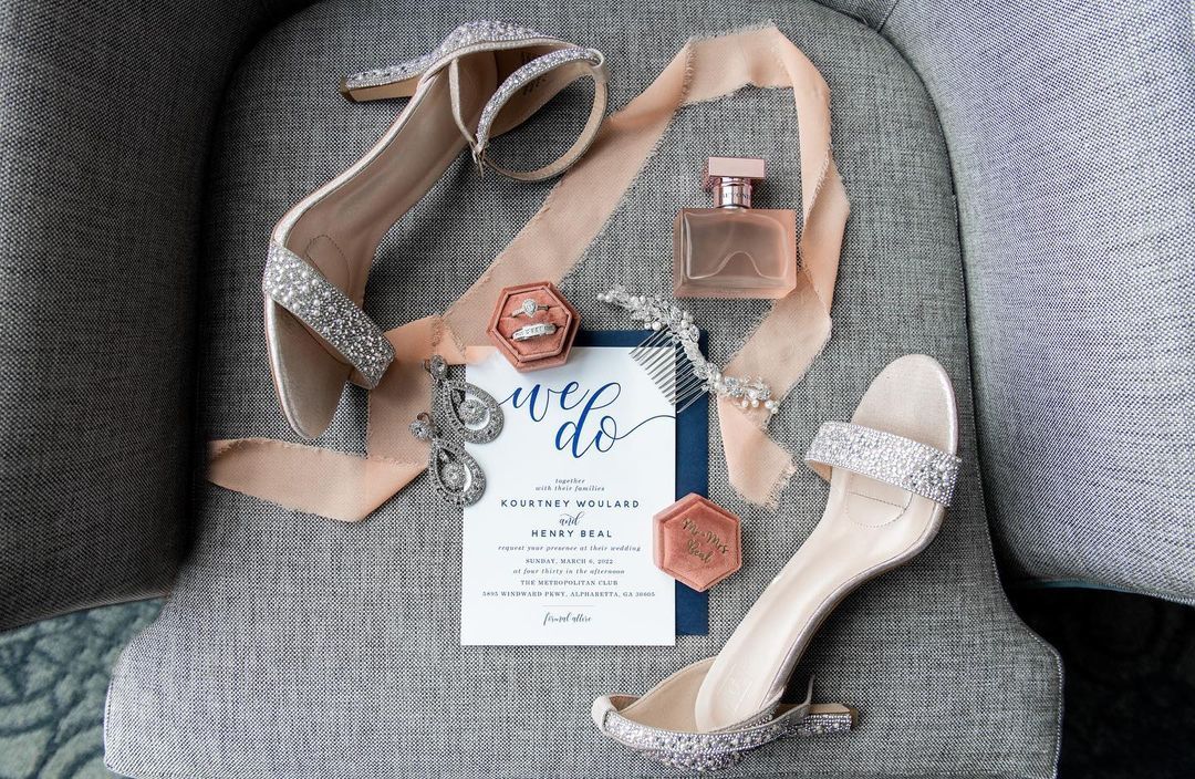 Wedding accessories