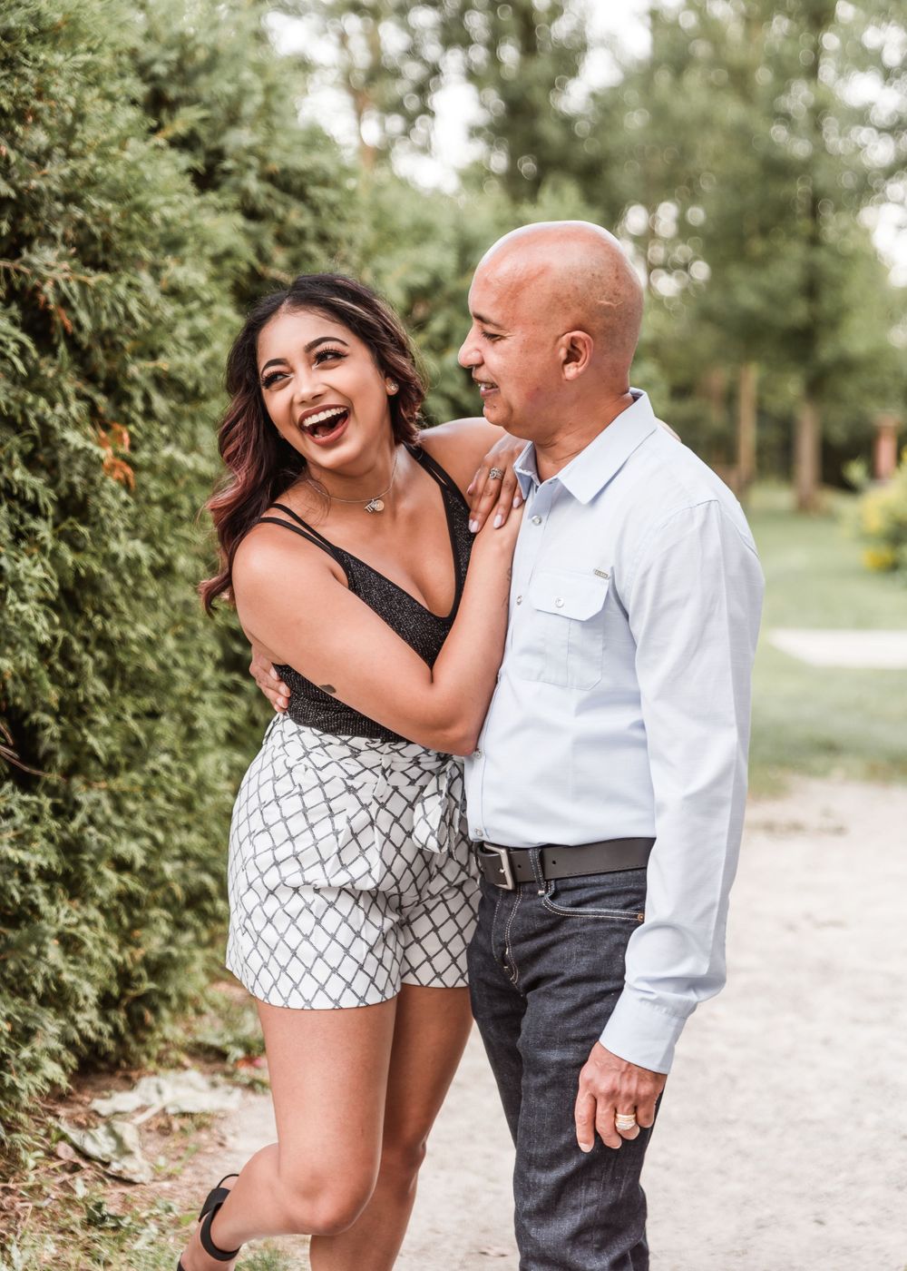 Family portraits at Guildwood Inn Estate in Ontario