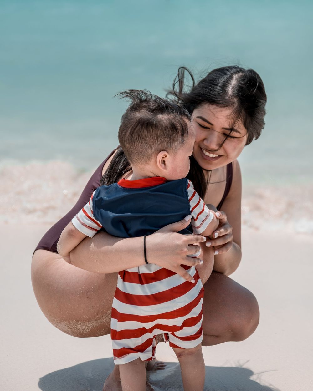 family portraits on the beach in Aruba