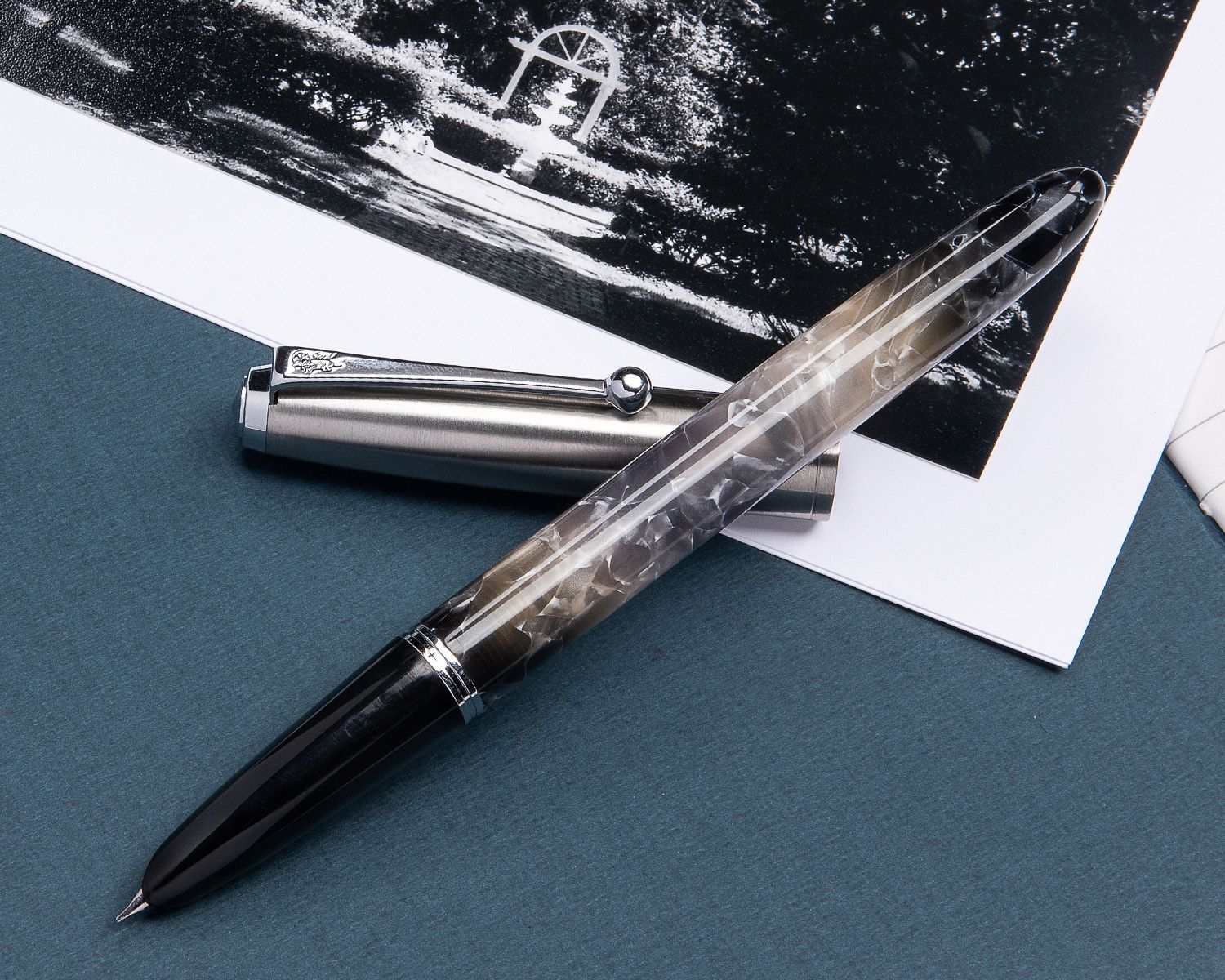 Jin Hao Fountain Pen Photographer Kevin Lamb