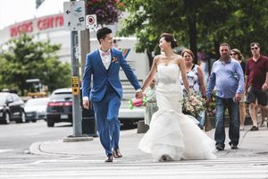 Weddings Captured By Ivan - Asian Couple in the Downtown Toronto Streets