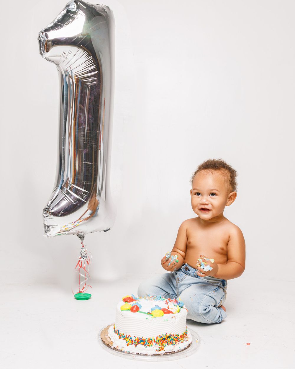 Birthday photoshoot for toddler first birthday