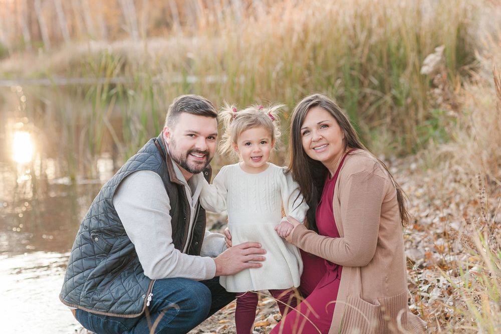 Stillwater Minneapolis Minnesota Twin Cities Family Photographer Fall Sunset Water on the Lake