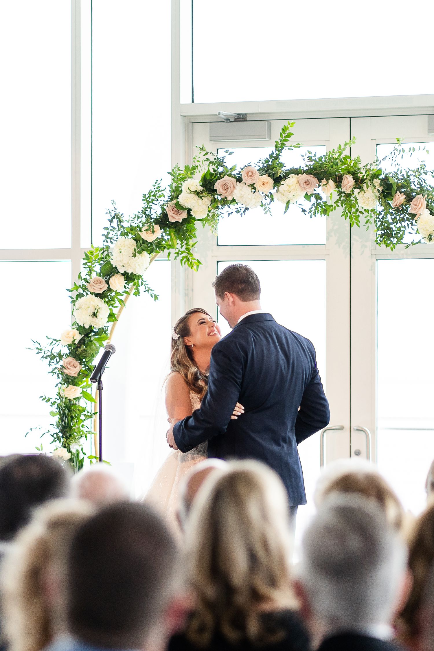 Discovery World Wedding, Milwaukee Lakefront Wedding, Milwaukee Wedding Photographer, Wisconsin Wedding Photos