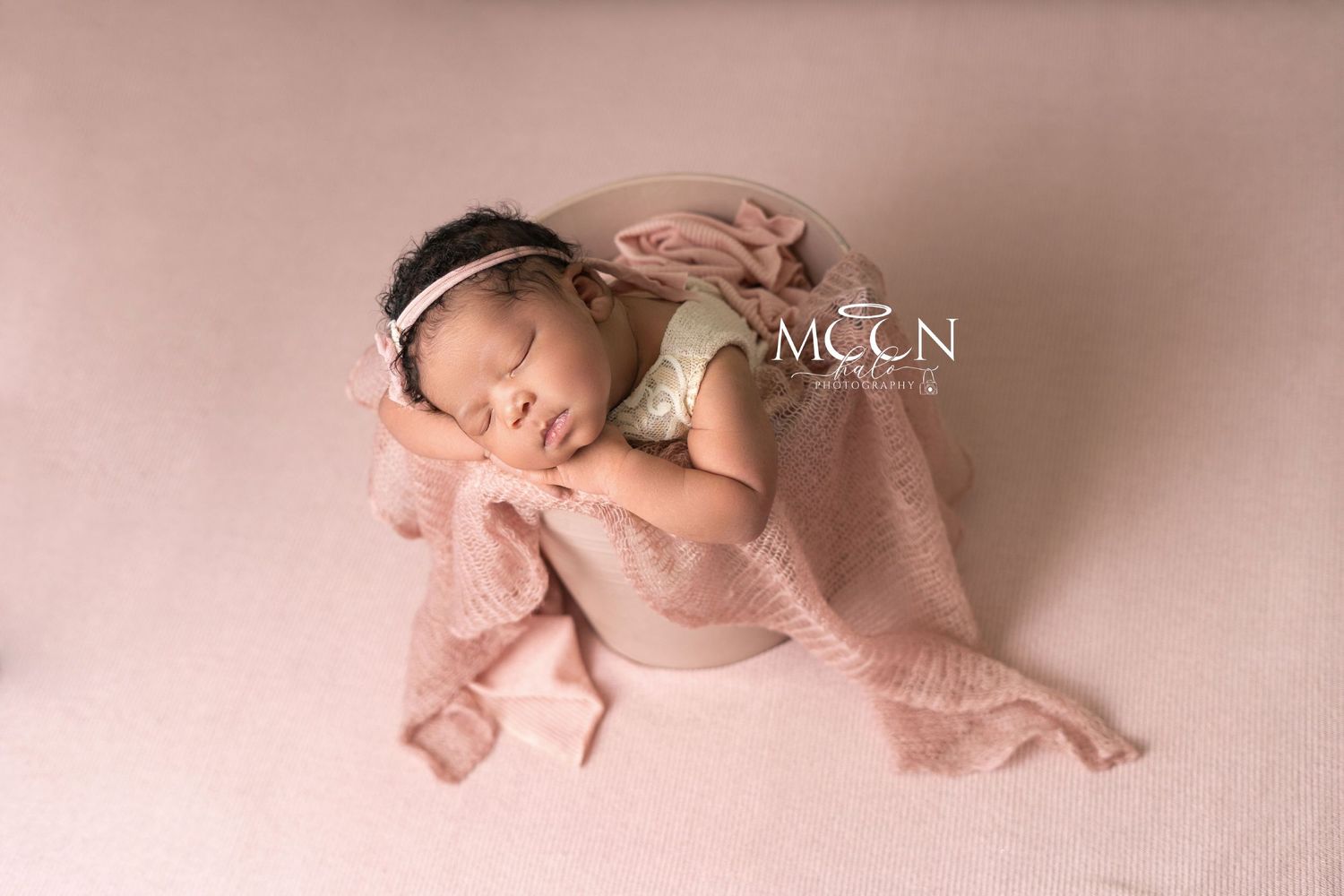 Newborn, maternity, family & cake smash photography in Hayes, West London. Studio & home sessions with props, backdrops & personalised touch