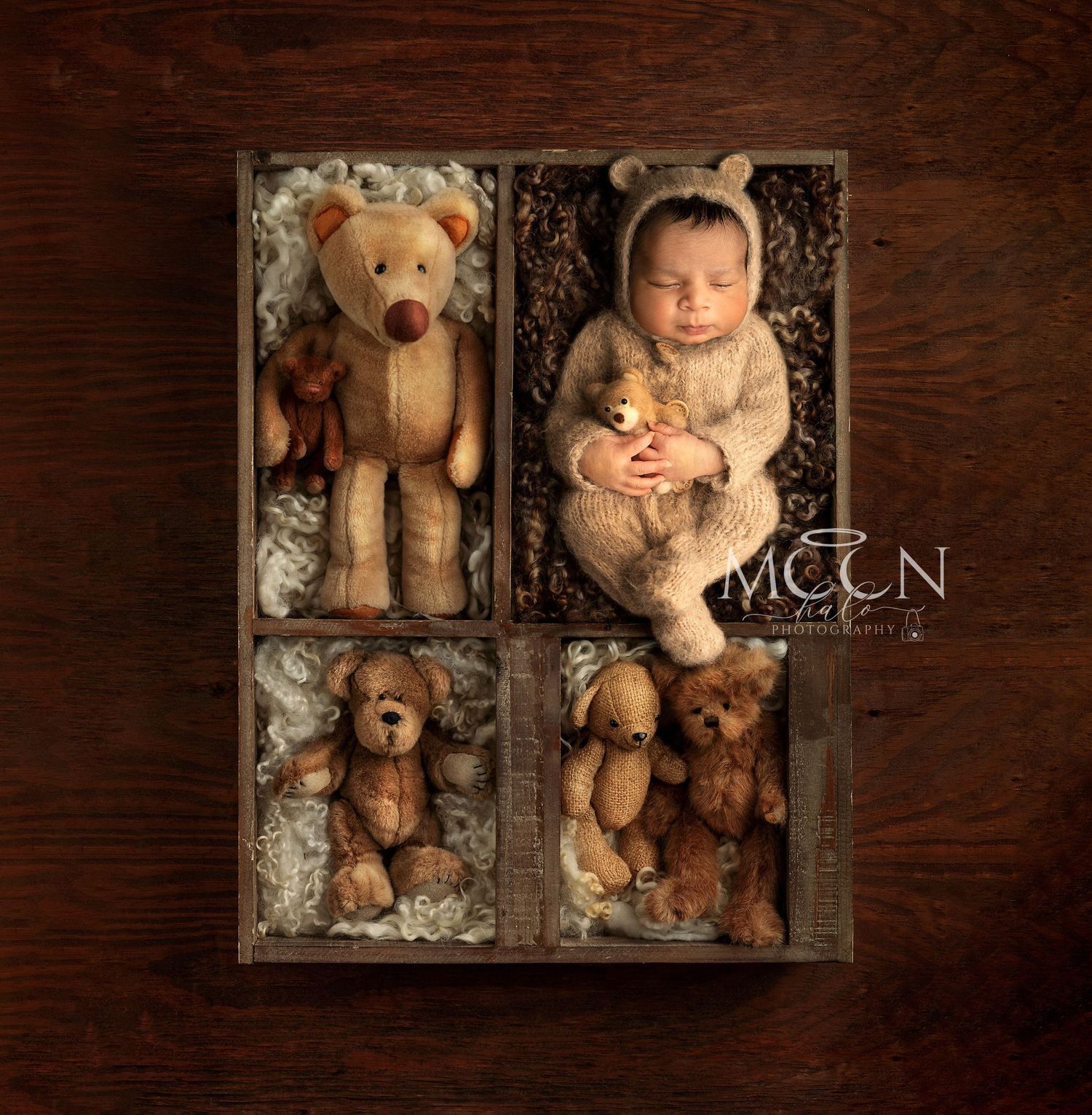 Expert newborn, maternity, family & cake smash photography in Hayes, West London. Studio & home sessions with props, backdrops & accessories