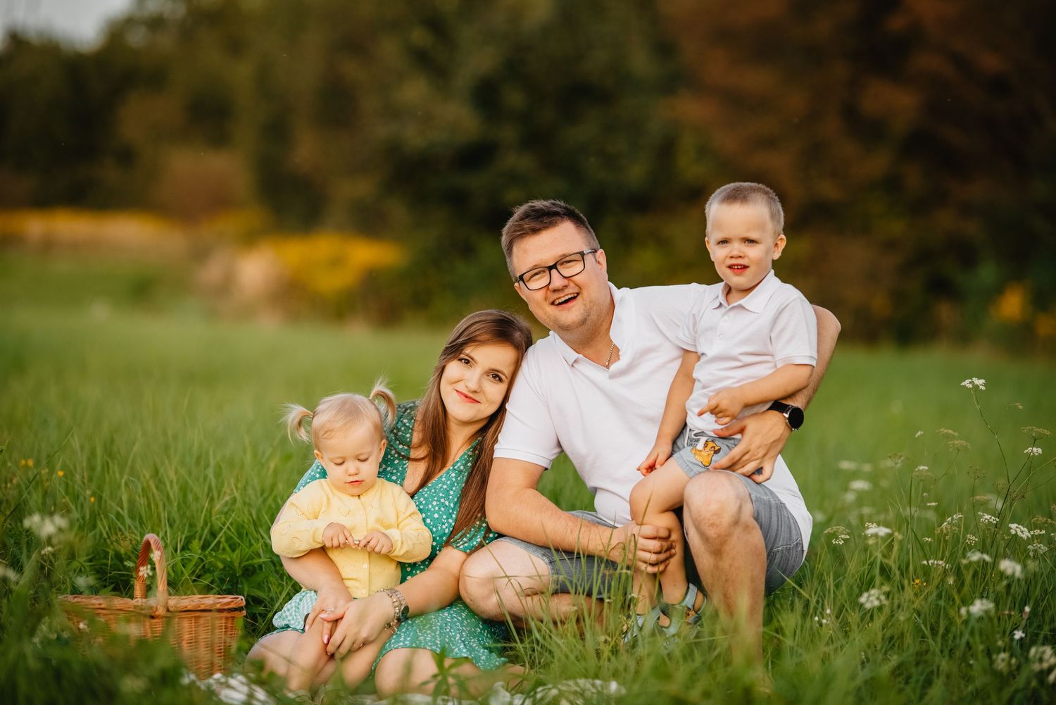 Fotograf noworodkowy Krasnystaw – delikatna sesja z maluchem
Sesja noworodkowa w Chełmie – naturalne ujęcia z rodzicami