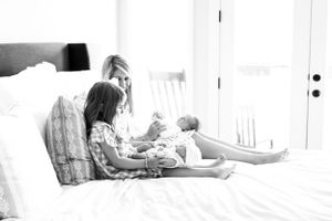 newborn-photographer-houston-texas