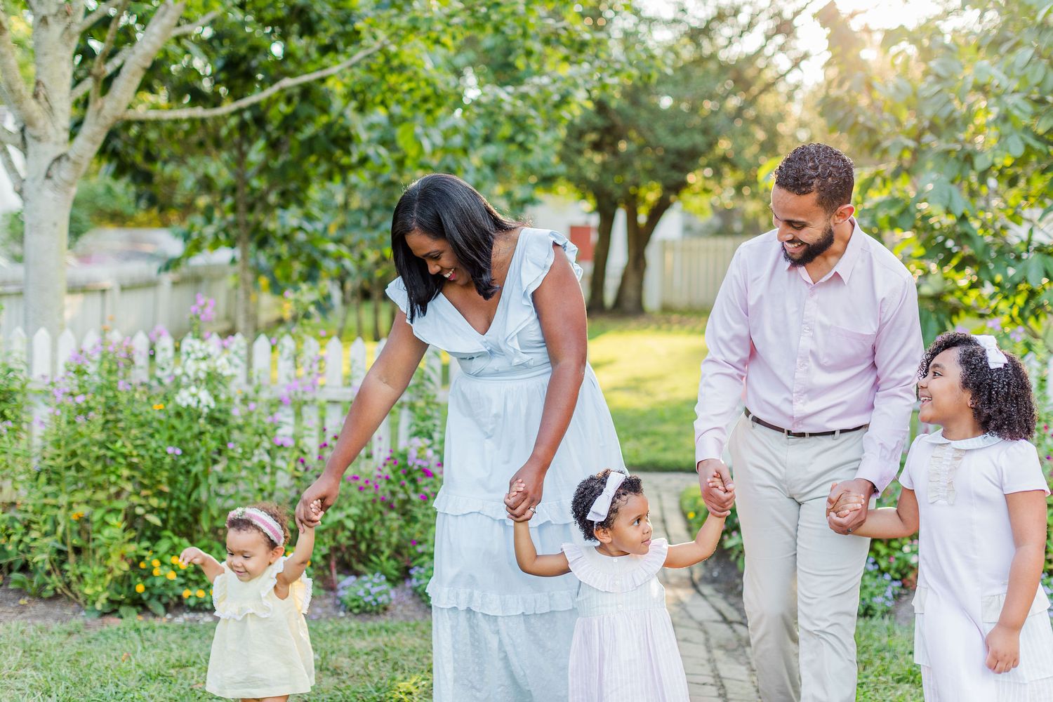Hampton Roads Family Photographer
Williamsburg Family Photographer
Virginia Beach Family Photographer