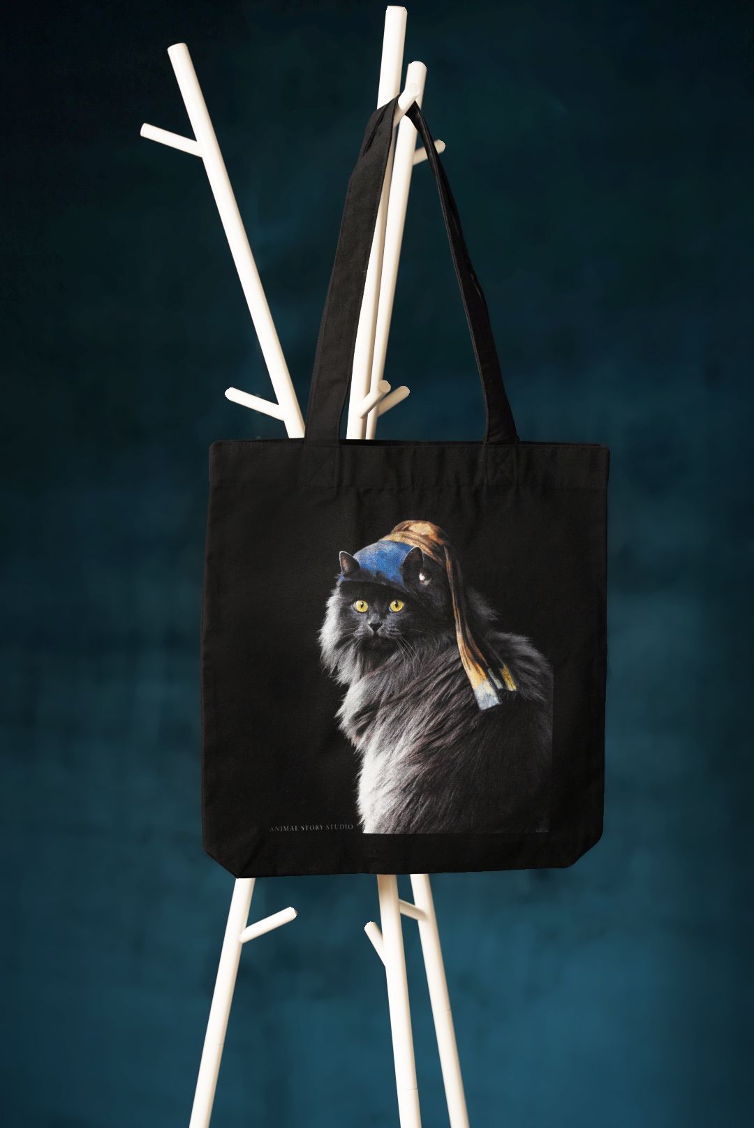 Tote tasje met foto van een poes met de parel oorbel