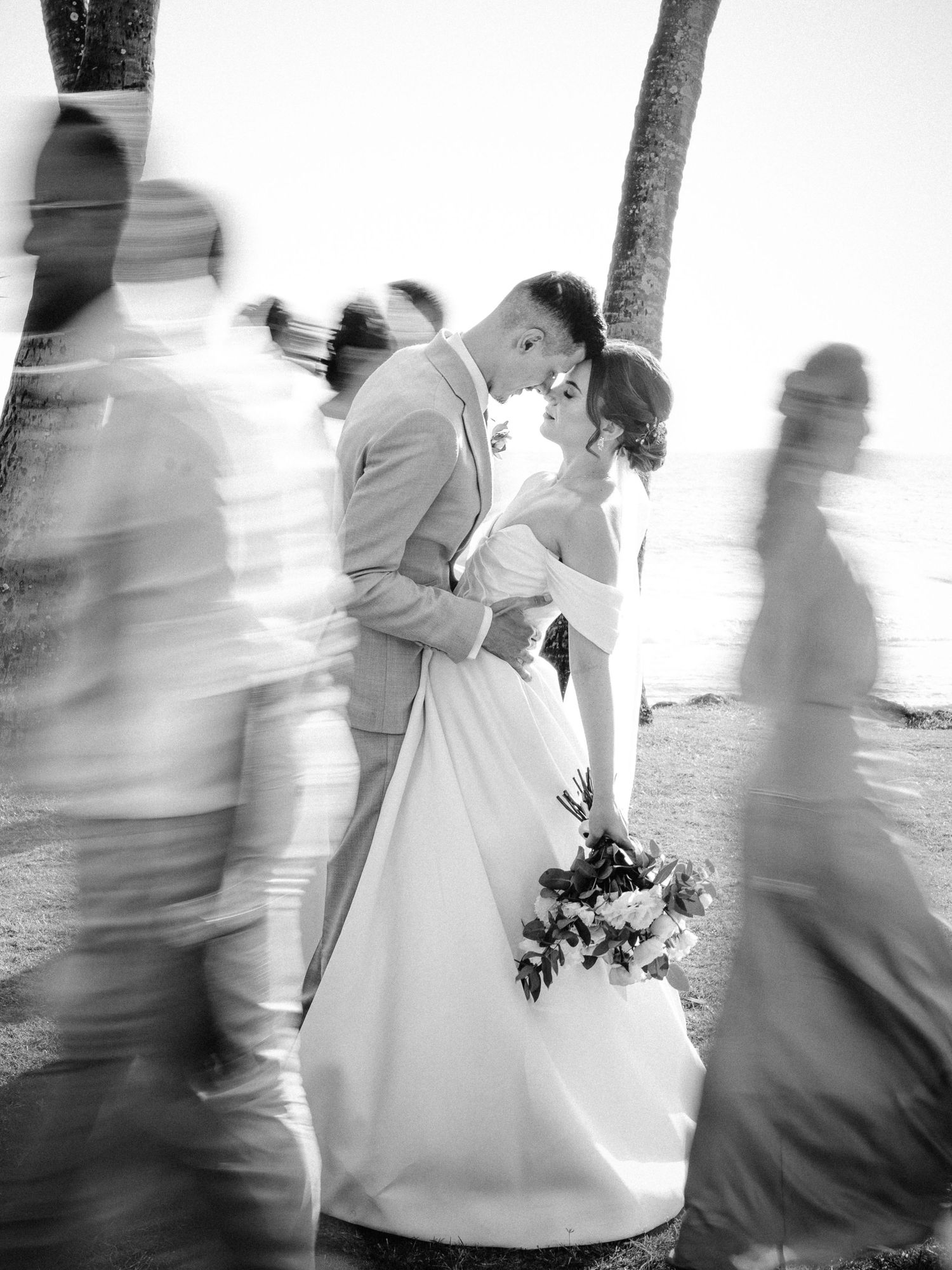 Photography wedding couple b&w