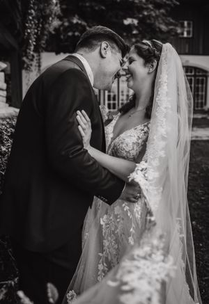 Hochzeitsfotograf Berlin Schöneberg Emotionale Momente der Zeremonie
Hochzeitsfotografie Berlin Kreuzberg  Authentische Paarfotograf