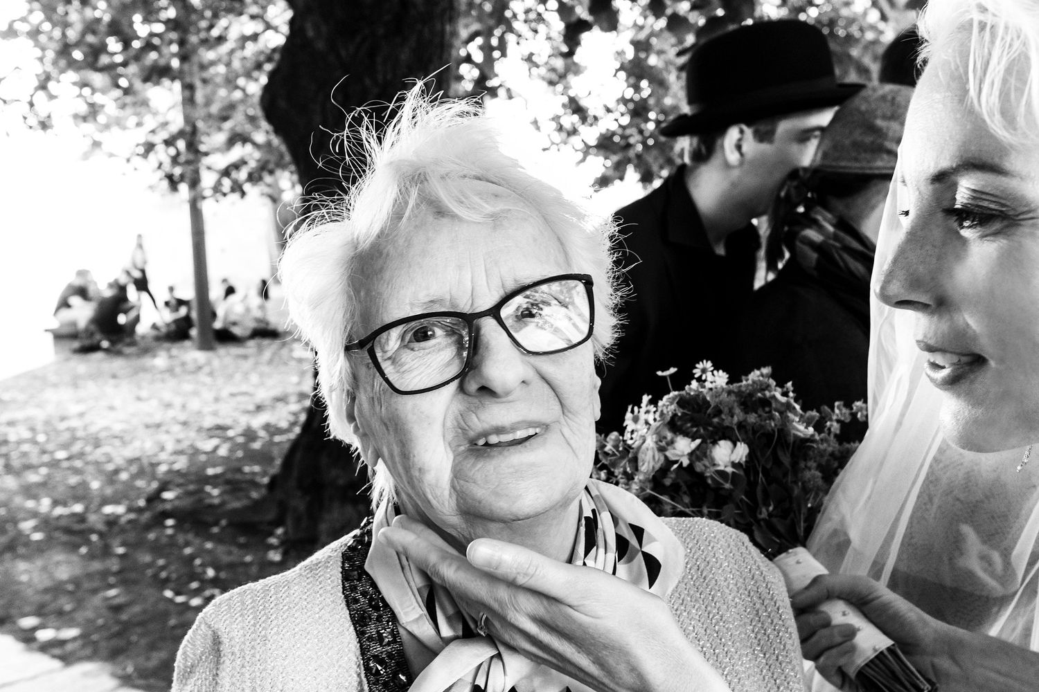 TLOOK photographe de mariage de style documentaire, cérémonie à sion