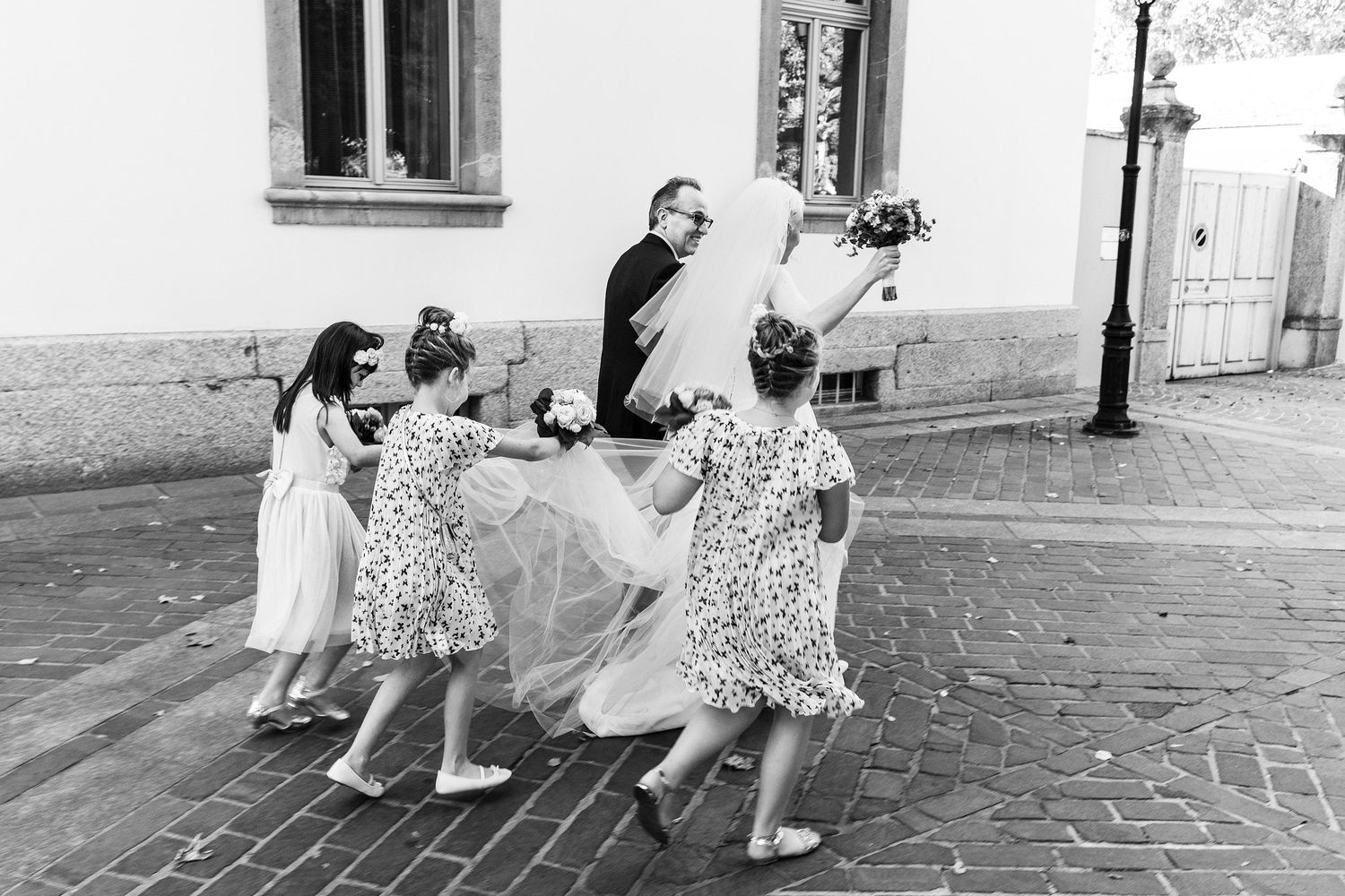 TLOOK photographe de mariage de style documentaire, cérémonie à sion