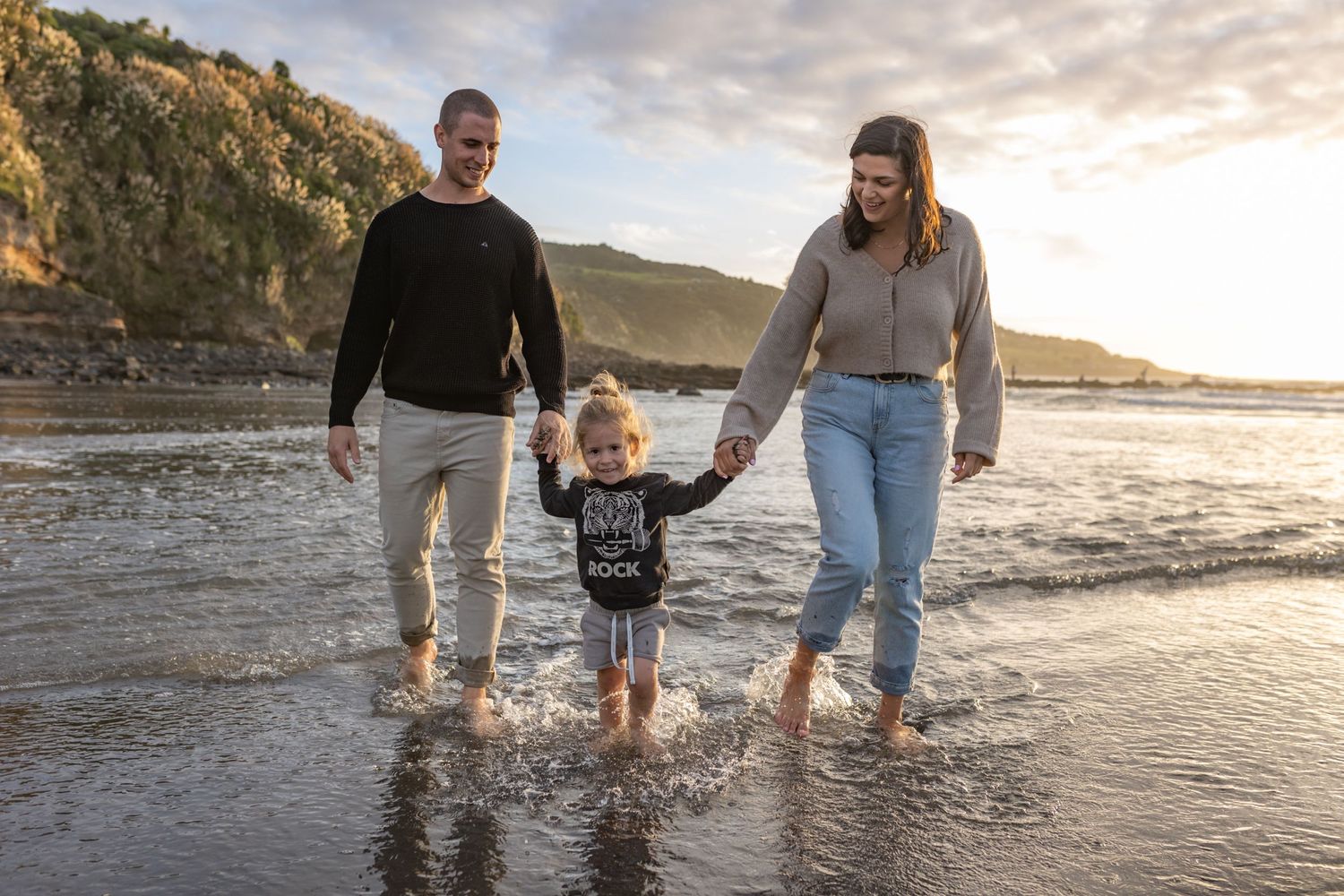 Amazing family photos raglan