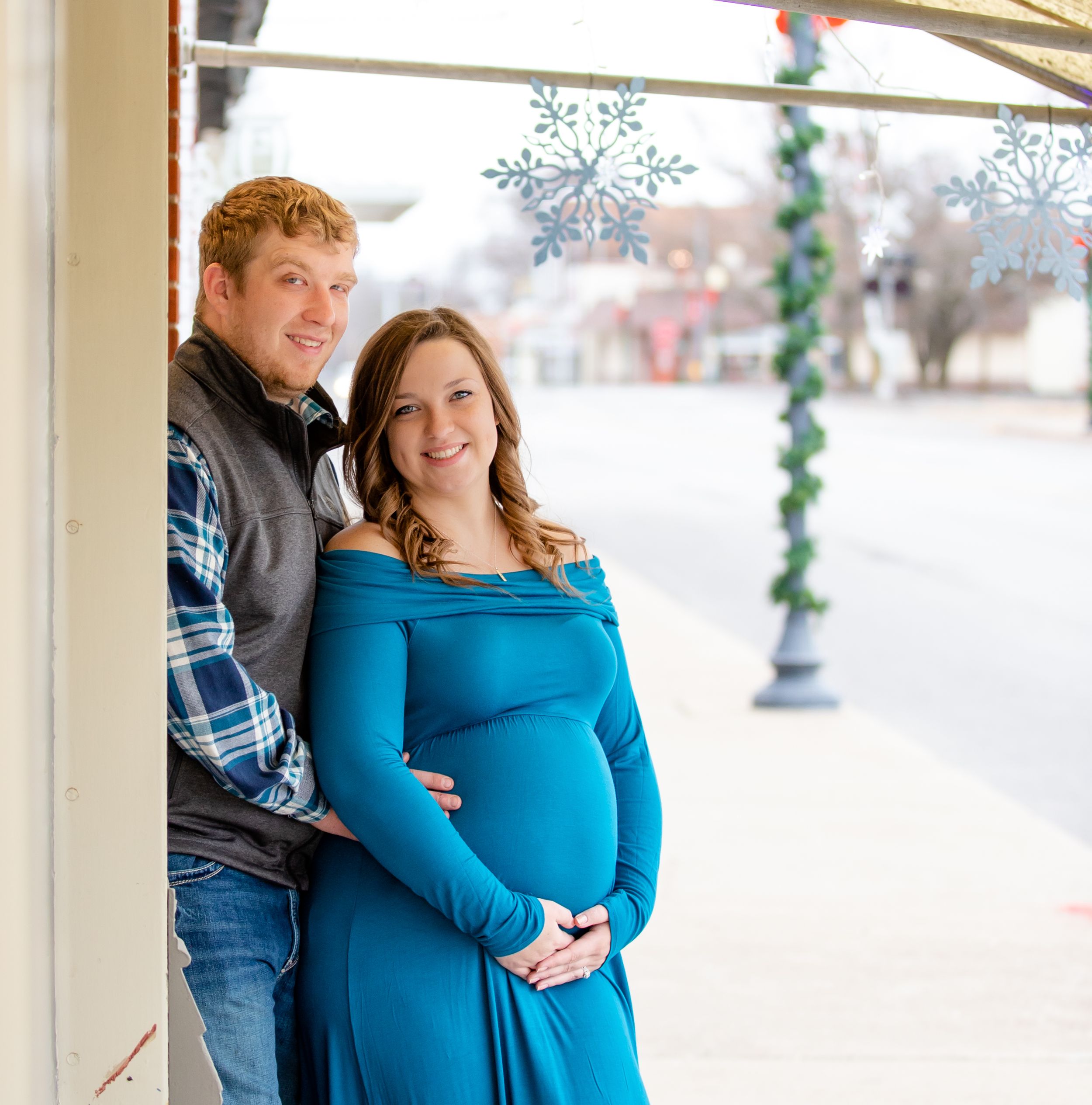 Couple downtown maternity photos